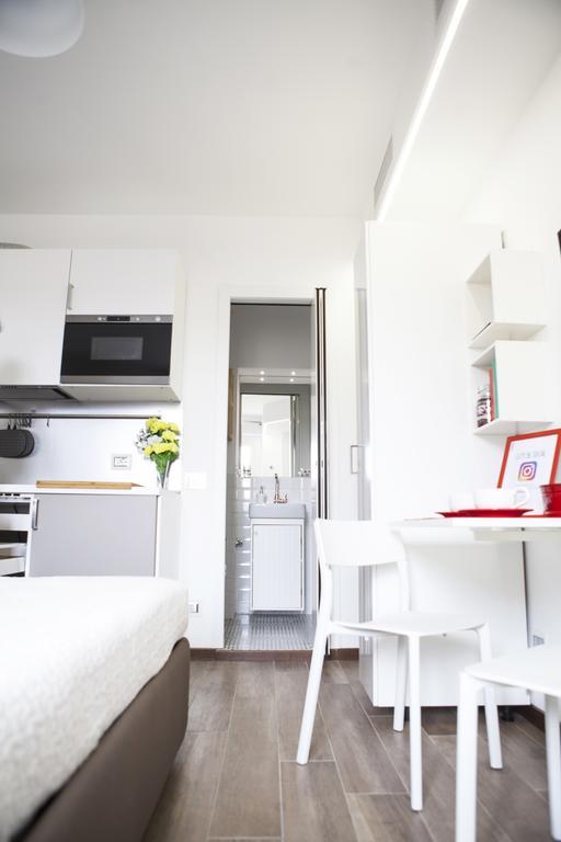 Alessia'S Flat - Sarpi Apartment Milan Bagian luar foto